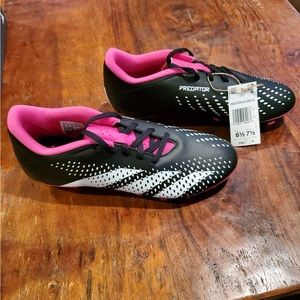 PREDATOR ACCURACY.4 FxG adidas